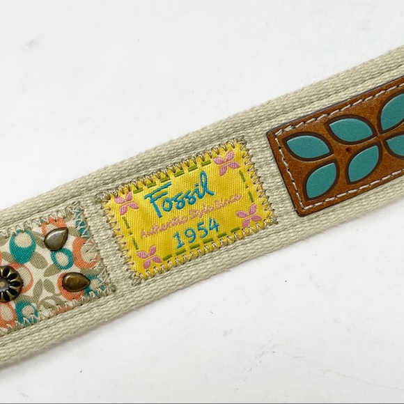 FOSSIL Women’s Canvas Leather Patchwork Belt Brass Hardware - Picture 3 of 8